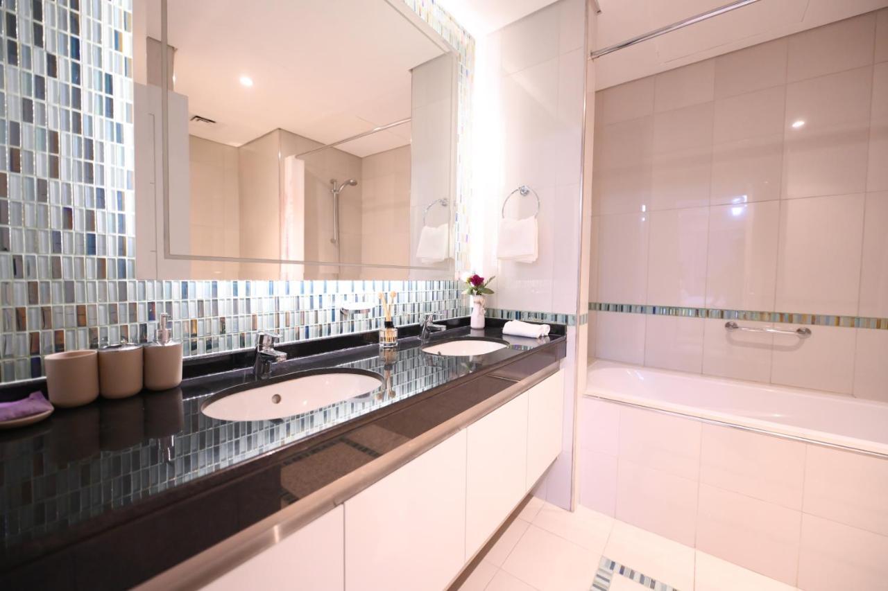 Trinity Holiday Homes - Discover The True Definition Of Luxury At 2Br In Dubai Marina Kültér fotó